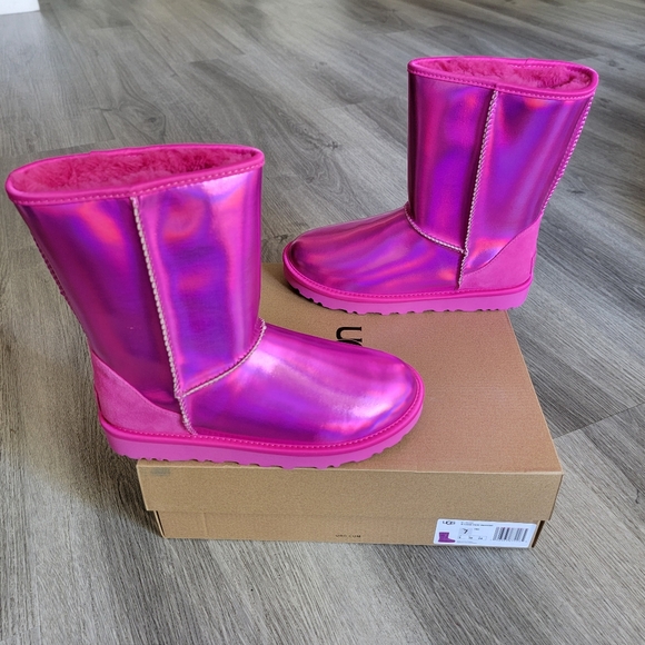UGG Classic Short Iridescent Boot - Picture 2 of 9